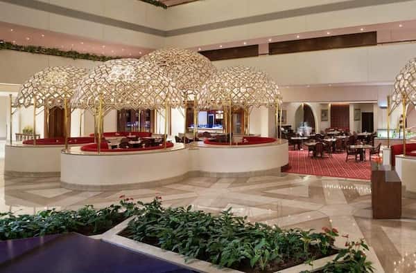 Al Hubara Restaurant-Restaurantes Elegantes en Doha