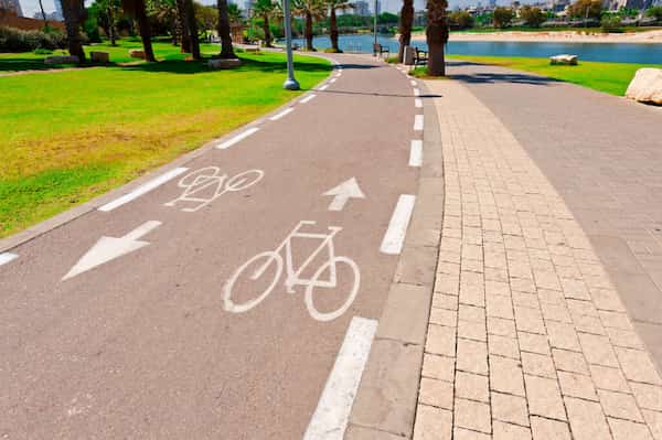 Andar en bicicleta es el mejor medio de transporte-Datos Importantes de Tel Aviv