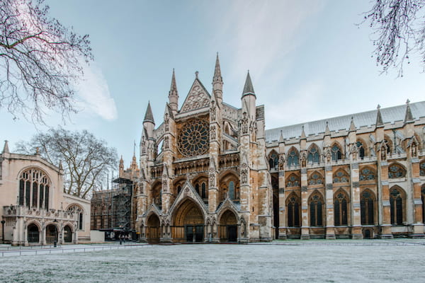 Camina por los salones sagrados de la Abadía de Westminster