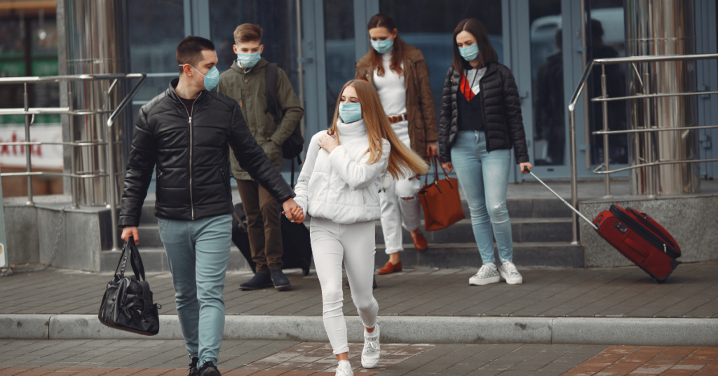 Cómo mantenerse seguro en temporada de viajes con pandemia