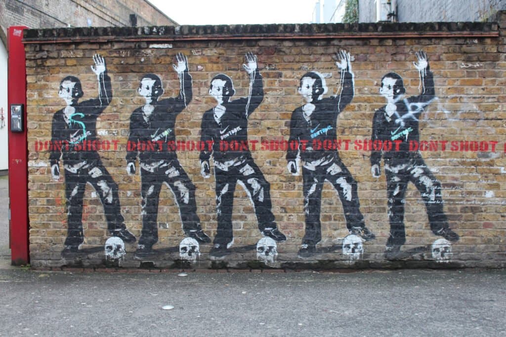 Conozca a Banksy