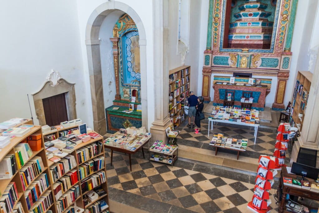 Descubra por qué Obidos es una ciudad creativa de la literatura