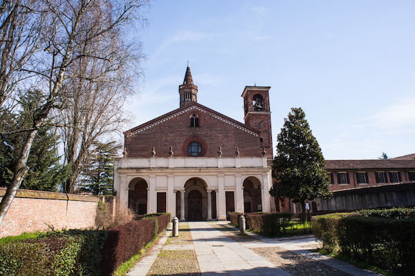 Doctrinas revolucionarias en la Abadía de Chiaravalle