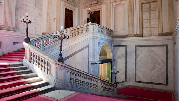 El Palazzo Reale de Milán un legado histórico de influencia y poder