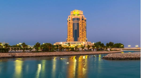 El Ritz Carlton-Hospedarse en Al-Khor