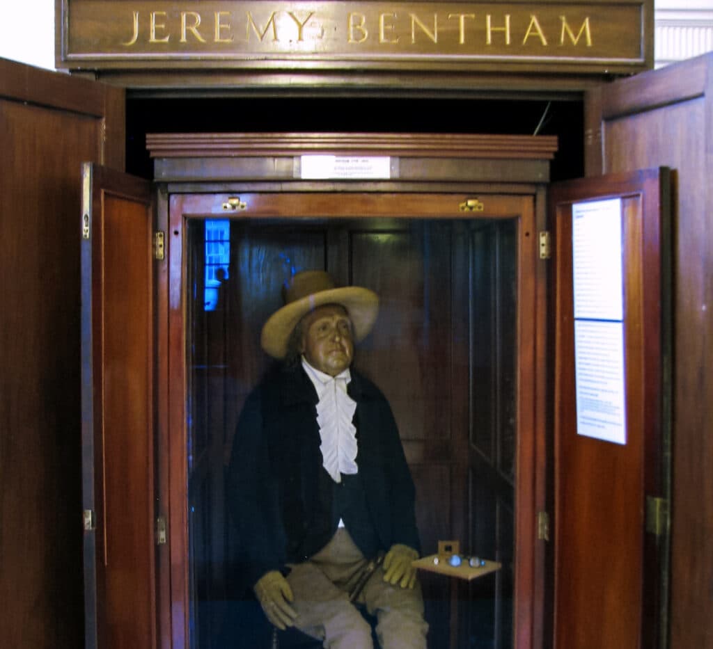 El esqueleto de Jeremy Bentham