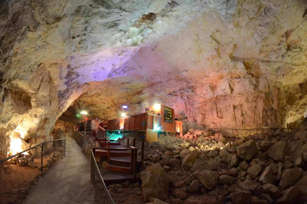 7 Espectaculares Cuevas en Arizona para una Excursión Inolvidable