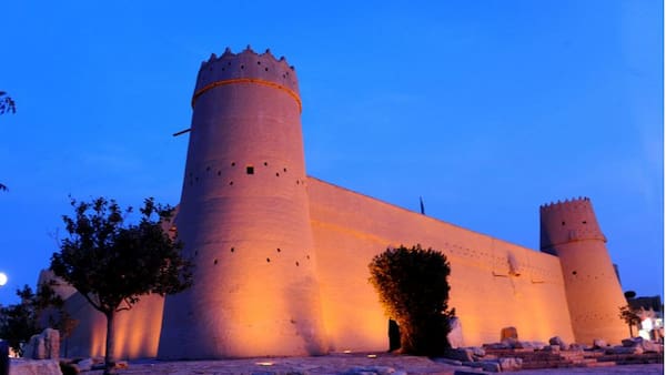 Explora el icónico fuerte de Al Zubarah