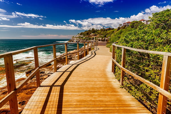 Ir a caminar fin de semana la playa de Bondi en Australia 1.4