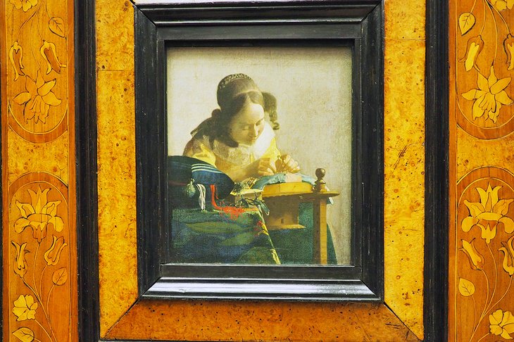 La Dentellière de Jan Vermeer (ala Richelieu, sala 837)