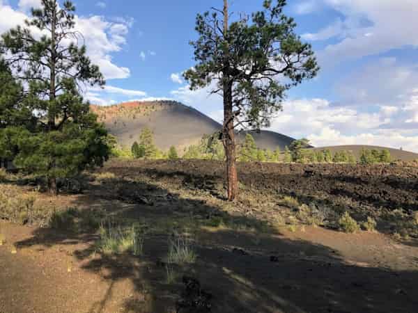 Monumento Nacional del Volcán del Cráter del Atardecer-Paradas Recomendadas desde Sedona hasta el Gran Cañón