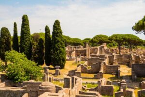 Ostia Antica Explorando las ruinas de la antigua ciudad portuaria romana