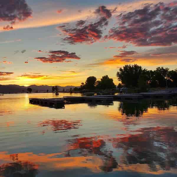 Parque Estatal del Lago Utah-Lugares para Acampar cerca de Provo