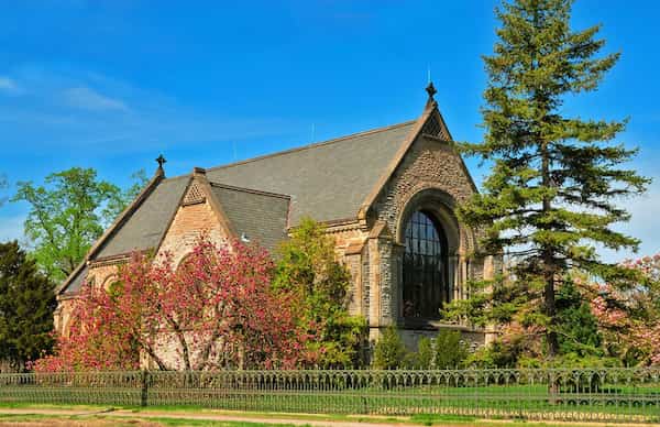Recorra el cementerio y arboreto de Spring Grove-cosas gratis que puedes hacer en Cincinnati