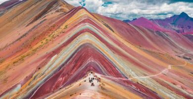 Visita la Montaña del Arco Iris en Perú