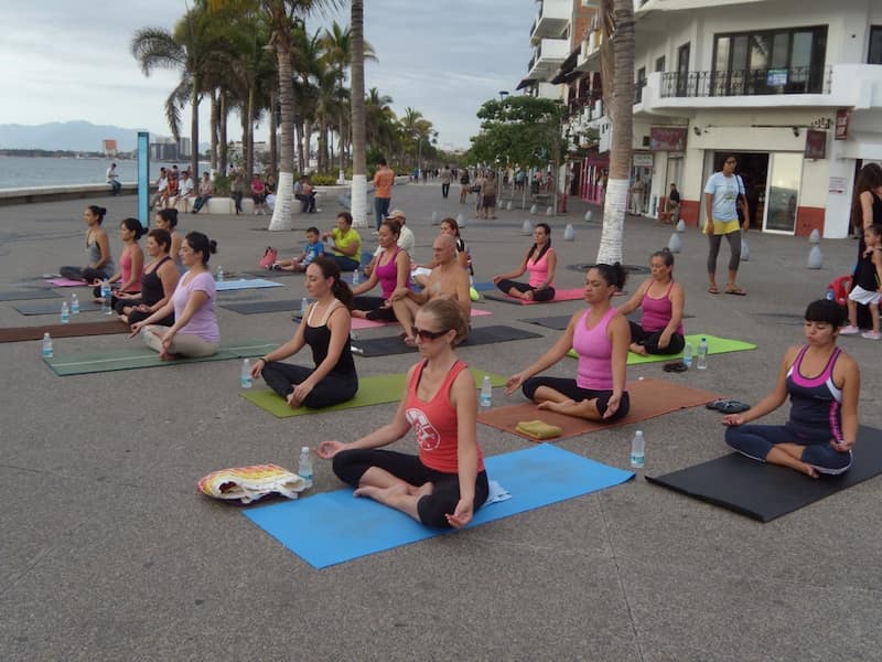 clases de yoga -puerto vallarta