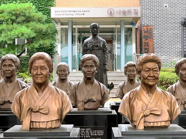 estatua de bronces en Seúl 1