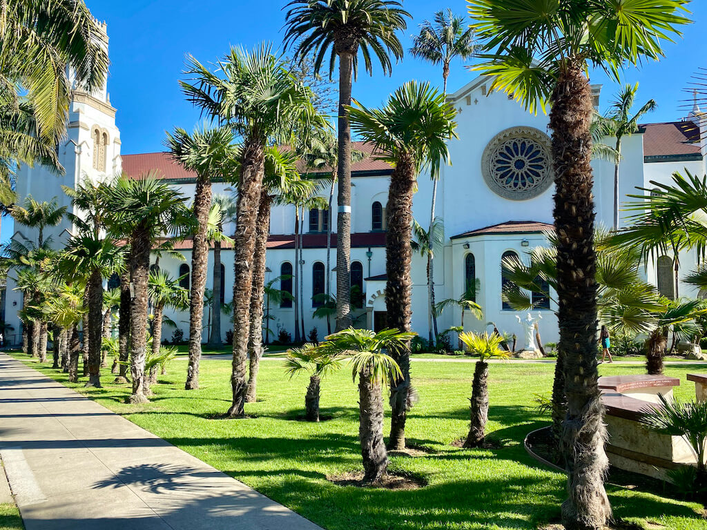 Mejores Lugares para Visitar en Febrero en EE.UU  Santa Barbara, CA