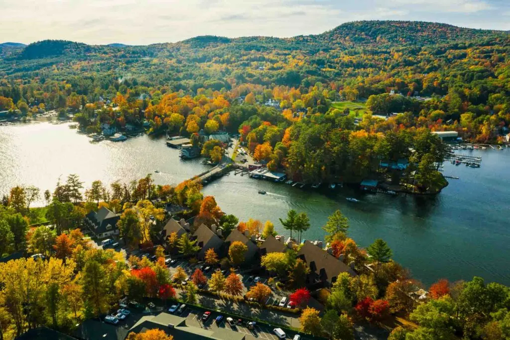 Mejores Lugares para Visitar en Noviembre Lago George, Nueva York