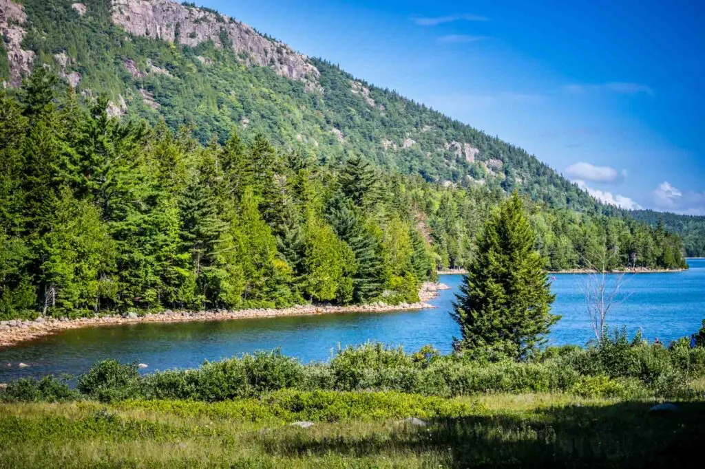 Mejores Lugares para Visitar en Junio en EE.UU Parque Nacional Acadia, Maine