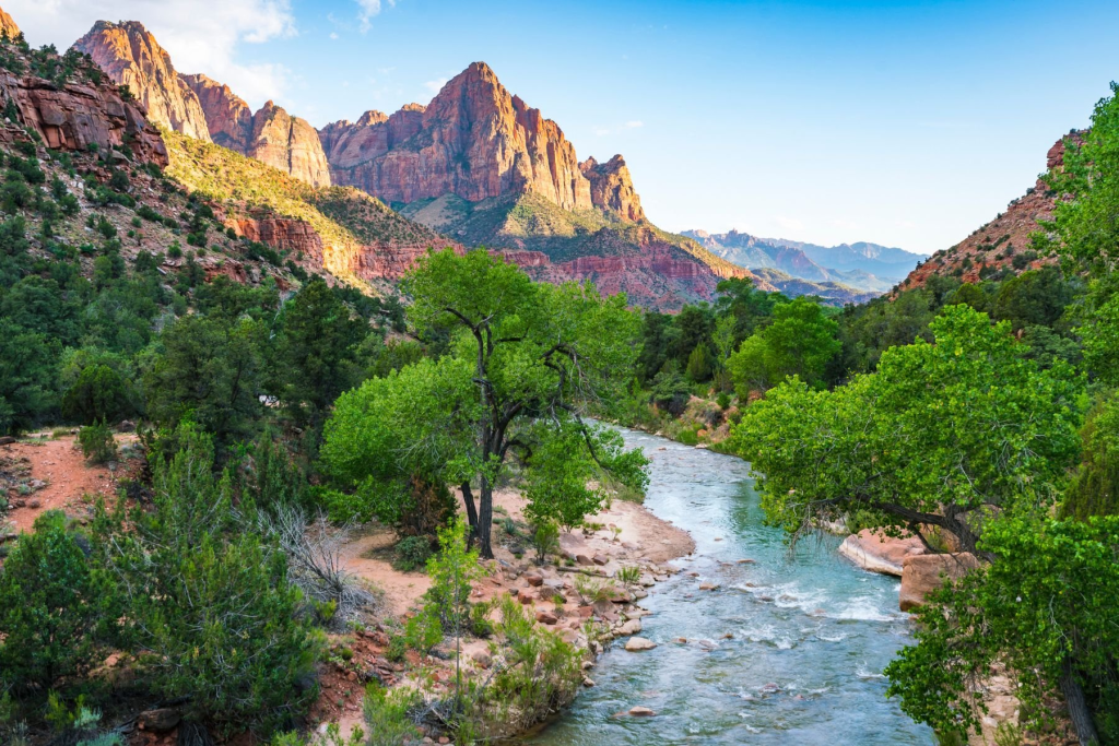 Mejores Lugares para Visitar en Septiembre en EE.UU Parque Nacional Zion, Utah 