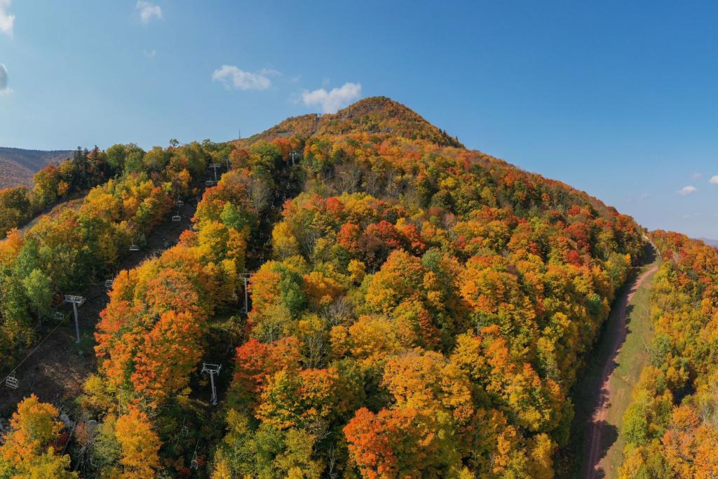 Lugares para Visitar en Octubre en EE.UU Montaña Hunter, Nueva York