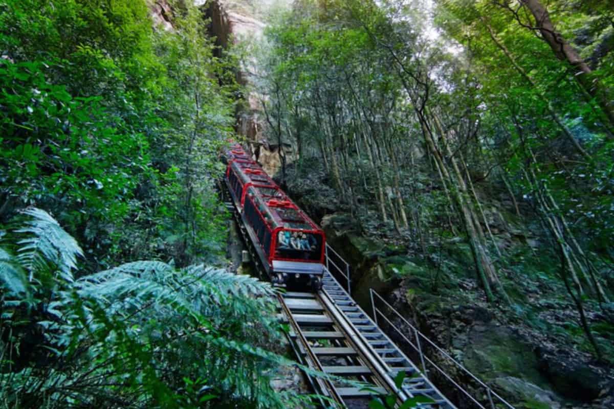 11 viajes en tren australianos increíbles para experimentar
