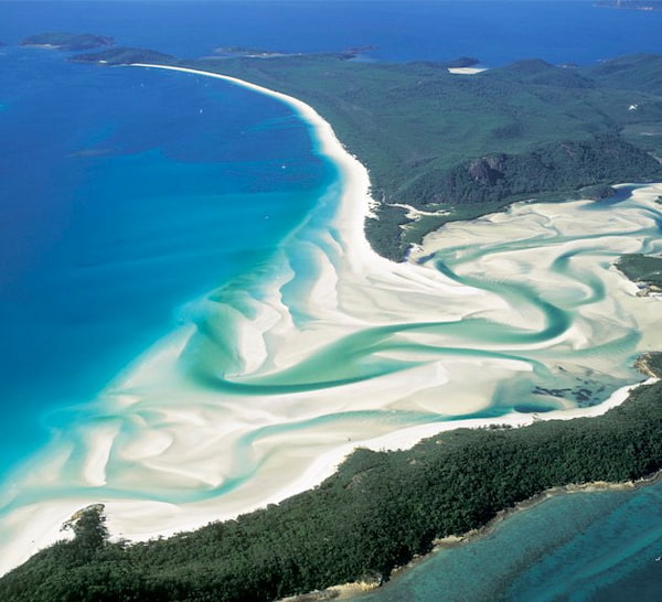 whitehaven beach-Experiencias románticas en Australia 4.2